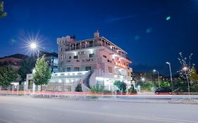 DEA Hotel 2002